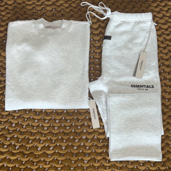 Fear of God Essentials Set - Picture 2 of 6
